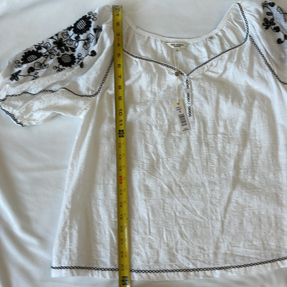 Max Studio V Neck Sunflower Embroidered Puff Sleeve Top Blouse Sz S - Picture 13 of 16